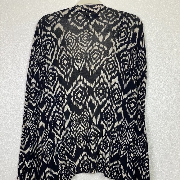 OLIVIA SKY Lightweight Tribal Cardigan - Picture 3 of 6
